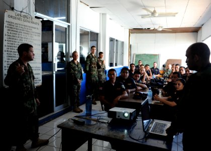 US Navy 110809-N-NY820-034 Sailors participate in a subject matter expert exchange with local police in Puntarenas, Costa Rica, during Continuing P photo