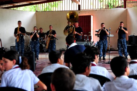 US Navy 110810-F-NJ219-094 Members of the U.S. Fleet Forces Band perform for students at CEN-CINAI Mojon Esparza during Continuing Promise 2011 photo