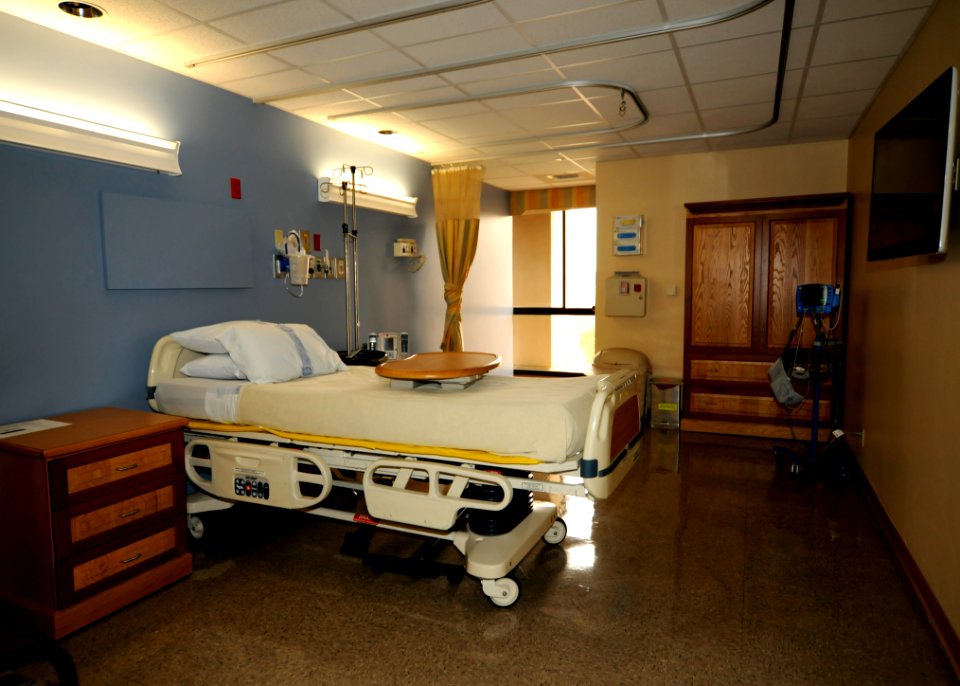 US Navy 110810-N-UB993-024 A patient room in the newly opened surgical unit for wounded, ill and injured service members at Naval Medical Center Sa