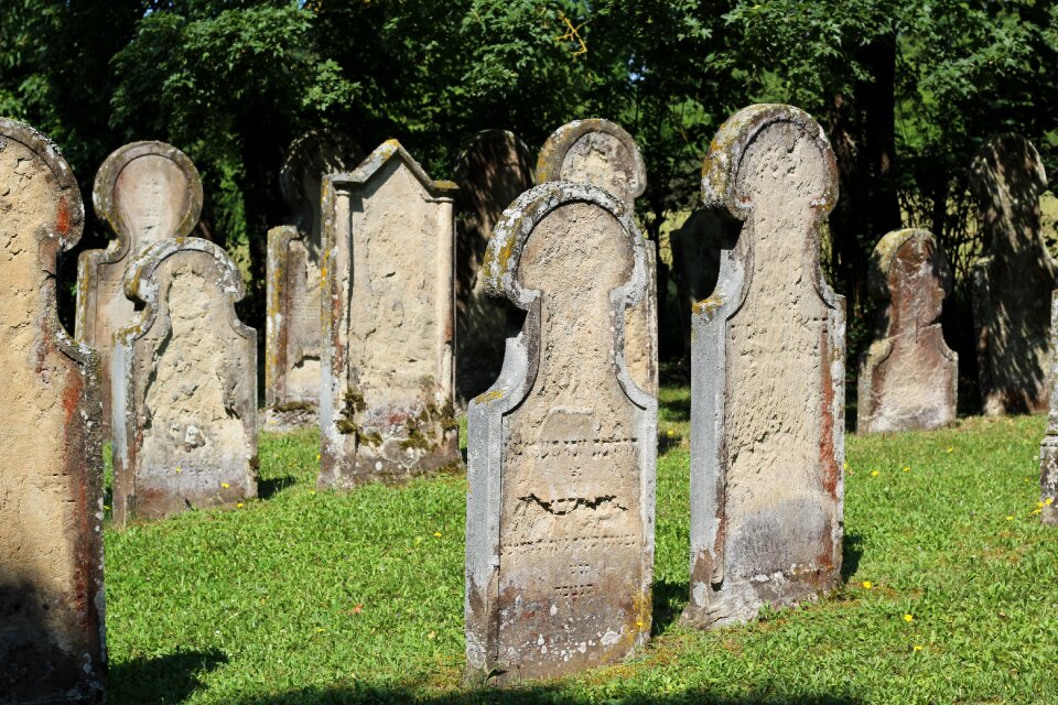 Rock carving last calm old cemetery