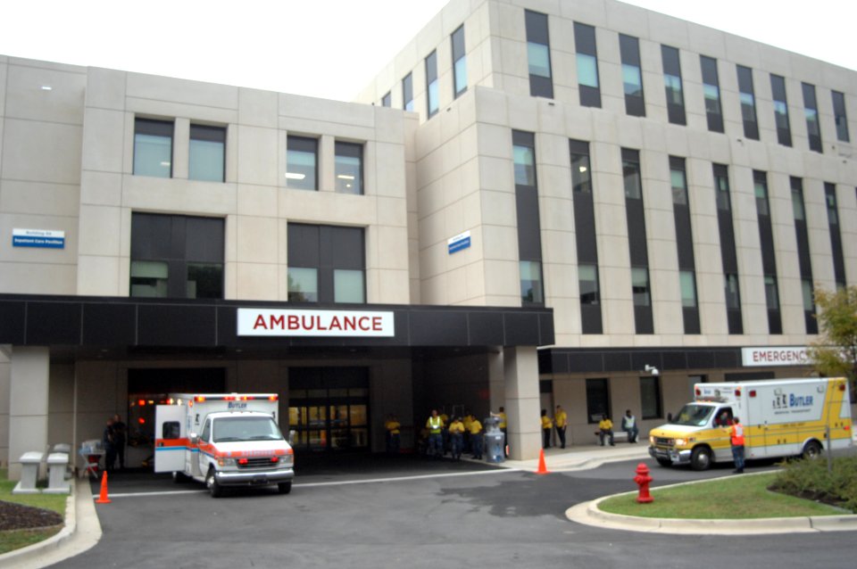 US Navy 110827-N-ZZ999-015 The last remaining inpatients at Walter Reed Army Medical Center are transferred by ambulance to the National Naval Medi