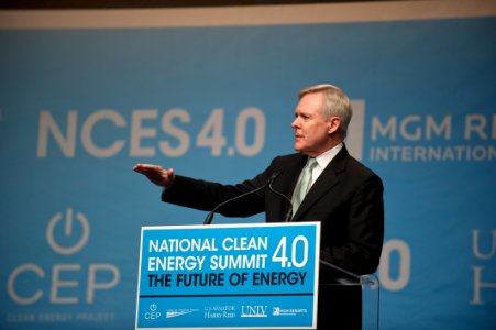 US Navy 110830-N-ZZ999-004 Secretary of the Navy (SECNAV) Ray Mabus delivers the keynote address at the National Clean Energy Summit 4.0 in Las Veg