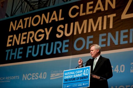 US Navy 110830-N-ZZ999-003 Secretary of the Navy (SECNAV) Ray Mabus delivers the keynote address at the National Clean Energy Summit 4.0 in Las Veg