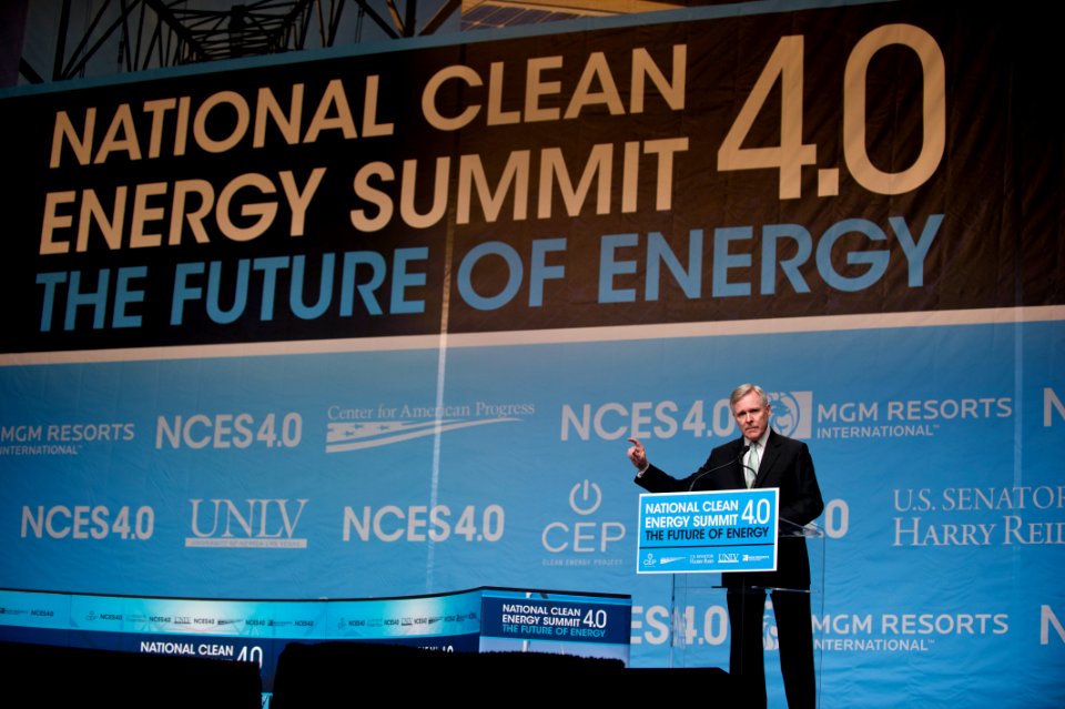 US Navy 110830-N-ZZ999-005 Secretary of the Navy (SECNAV) Ray Mabus delivers the keynote address at the National Clean Energy Summit 4.0 in Las Veg