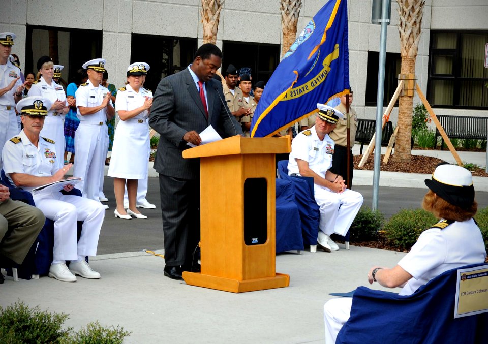 US Navy 110907-N-AW702-026 acksonville Mayor Alvin Brown speaks at a grand opening ceremony at Naval Hospital Jacksonville after completion