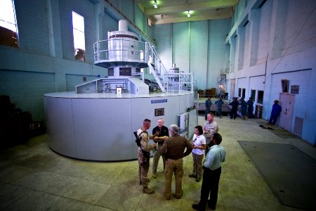 US Navy 110920-N-AC887-054 Secretary of the Navy (SECNAV) the Honorable Ray Mabus tours the Kajaki Dam