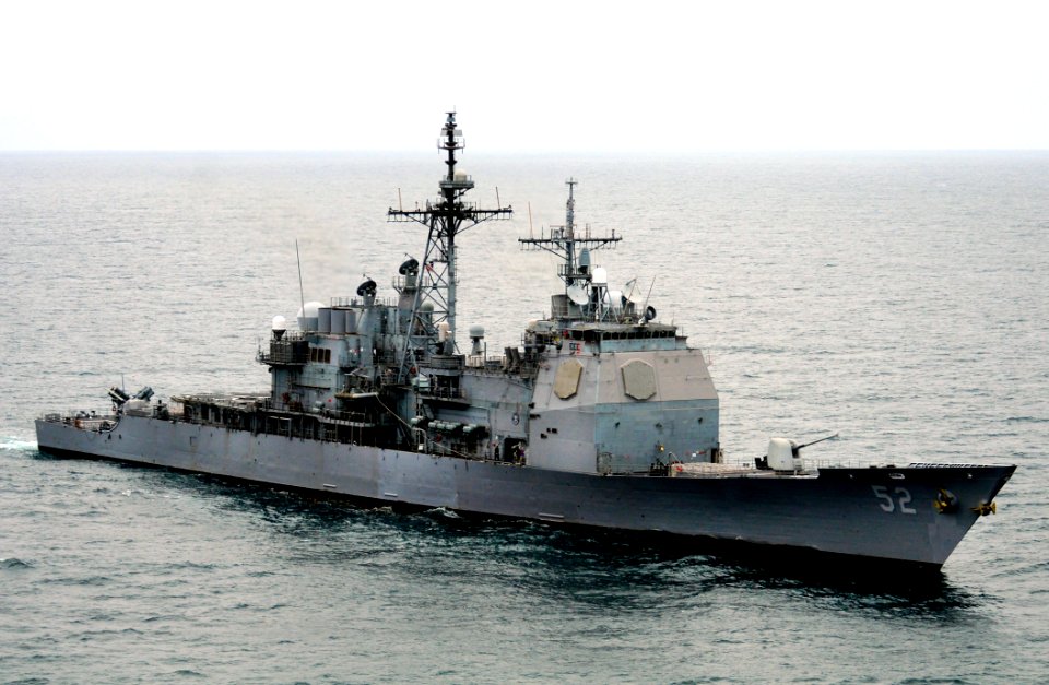 US Navy 110917-N-BC134-351 The guided-missile cruiser USS Bunker Hill (CG 52) transits the Pacific Ocean. Bunker Hill