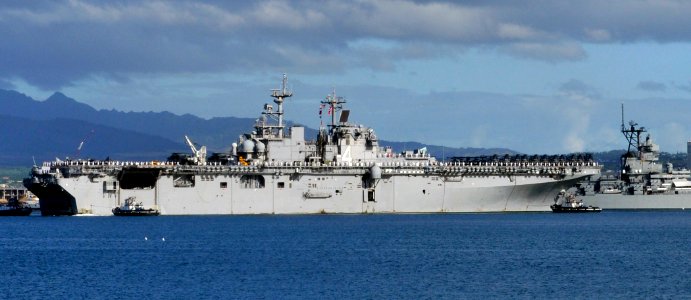US Navy 110920-N-VM928-002 The amphibious assault ship USS Boxer (LHD 4) arrives at Joint Base Pearl Harbor-Hickam for a scheduled port visit