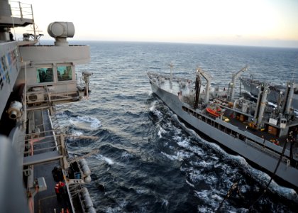 US Navy 111001-N-YB753-066 The Nimitz-class aircraft carrier USS Abraham Lincoln (CVN 72) conducts a replenishment at sea with the Military Sealift