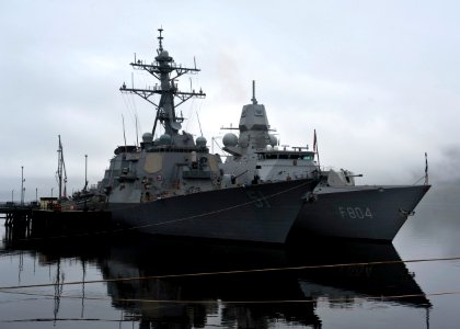 US Navy 111002-N-FI736-010 The Royal Netherlands navy frigate HNLMS De Ruyter (F804) is moored alongside the guided-missile destroyer USS Arleigh B