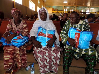 USAID Joins Partners to Launch Bed nets Mass Distribution Campaign in Sikasso (18354303912)