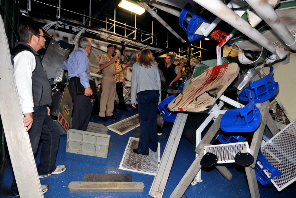 US Navy 111006-N-IK959-557 Chief Damage Controlman Robert Houseman, center, a facilitator aboard USS Trayer (BST 21) at Recruit Training Command (R