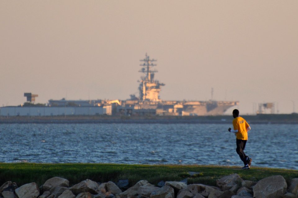 US Navy 111005-N-YX169-054 The aircraft carrier USS Dwight D. Eisenhower (CVN 69) gets underway at Naval Station Norfolk