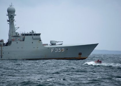 US Navy 111009-N-FI736-092 A rigid-hull inflatable boat from the guided-missile destroyer Arleigh Burke (DDG 51) speeds toward the Danish coastal p