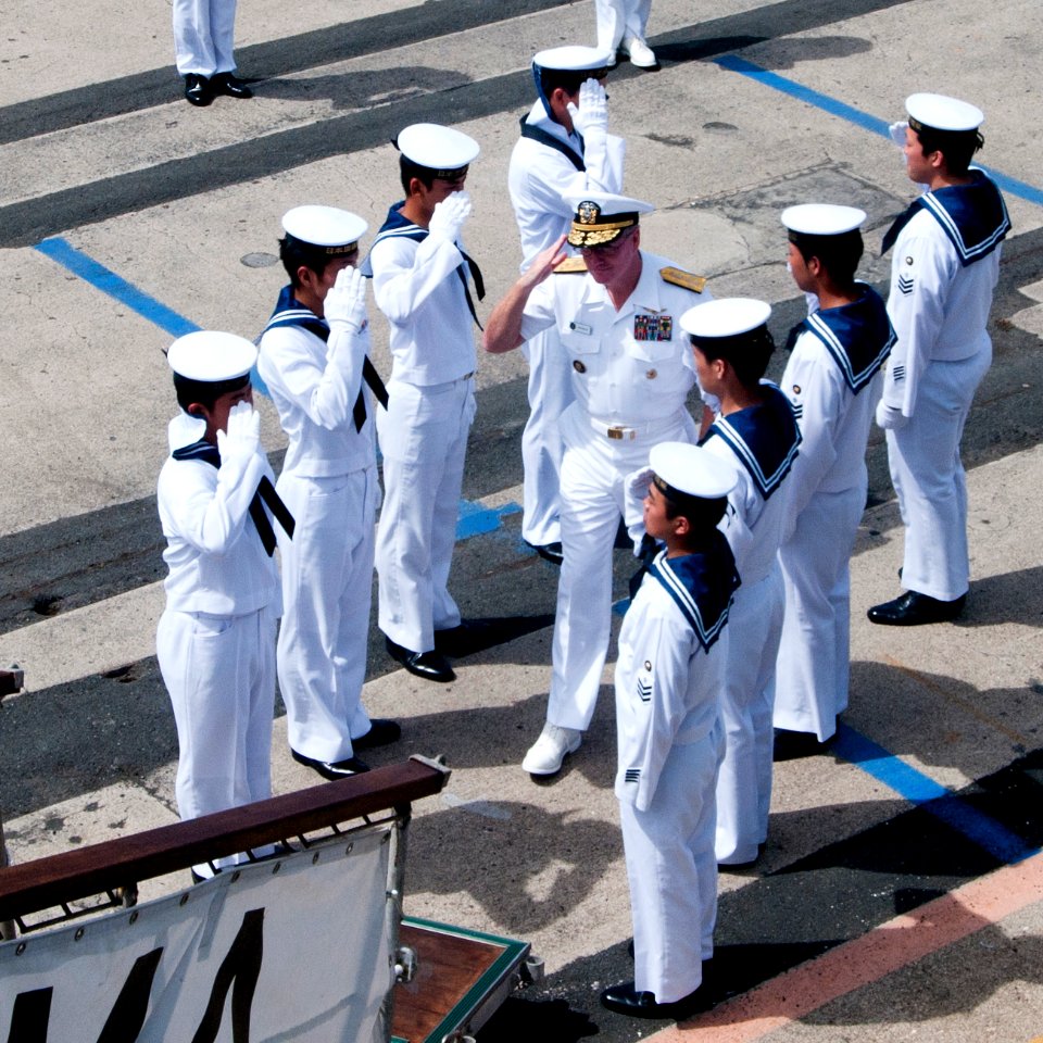 US Navy 111011-N-WX059-209 Adm. Patrick M. Walsh, commander of the U.S. Pacific Fleet, prepares to board the Japan Maritime Self-Defense Force trai