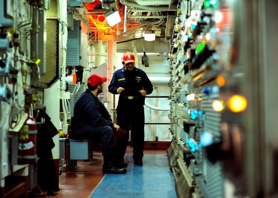 US Navy 111011-N-ED900-010 Cmdr. Benjamin Nicholson, executive officer aboard the Arleigh Burke-class guided-missile destroyer USS Pinckney (DDG 91