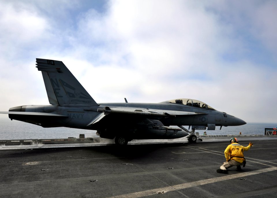 US Navy 111011-N-YB753-082 An F-A-18F Super Hornet assigned to the Bounty Hunters of Strike Fighter Squadron (VFA) 2 takes off