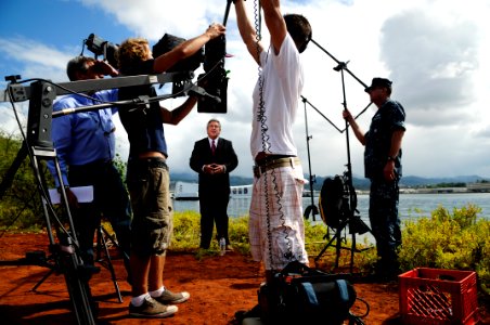 US Navy 111018-N-WP746-050 Bobby Lay, host of ESPN's Outside the Lines, records a segment of the film in front of the USS Arizona Memorial