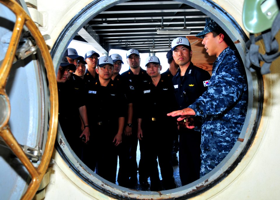 US Navy 111107-N-BK435-012 Navy Diver 2nd Class John Miranda, assigned to the submarine tender USS Frank Cable (AS 40), shows the ship's recompress