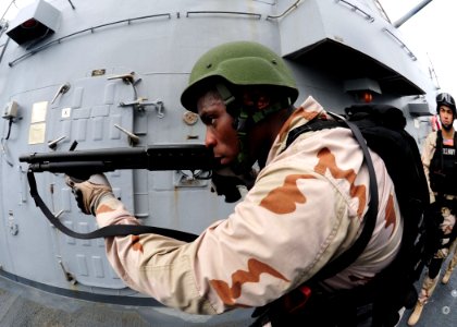 US Navy 111109-N-ED900-160 Sailors practices dry-fire and movement drills during VBSS training