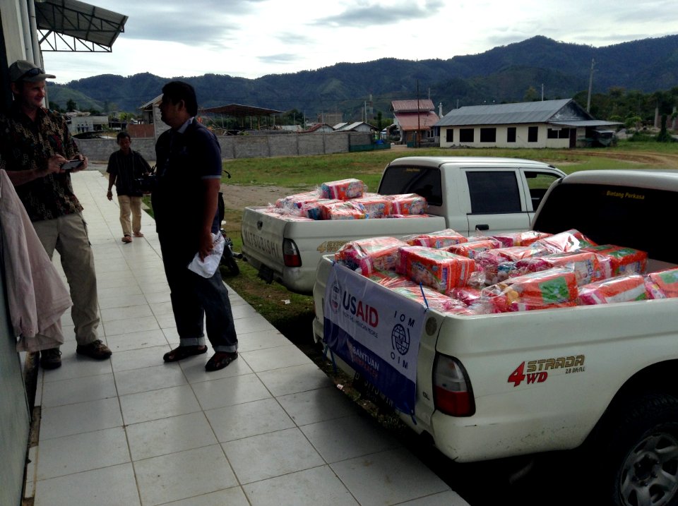 USAID Deliver Emergency Relief Supplies (9260792146)