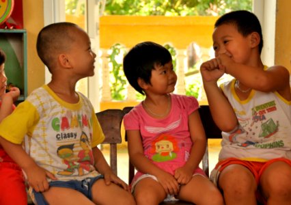 USAID Delivers Deworming Medication to Kindergartners in Nam Dinh Province (8920900200) photo