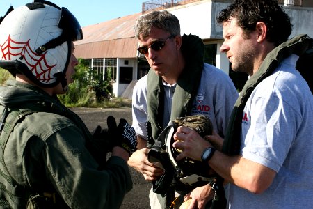 USAID DART - U.S. Military (4007964916)