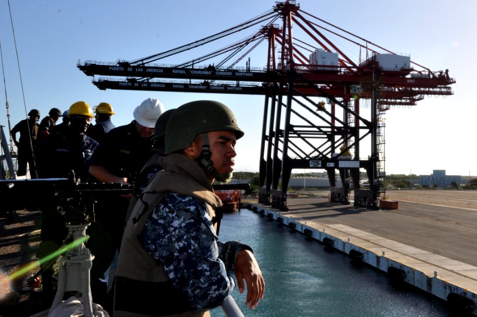 US Navy 111113-N-YX169-066 Ship's Serviceman Seaman Recruit Marquise Ball stands a force protection watch