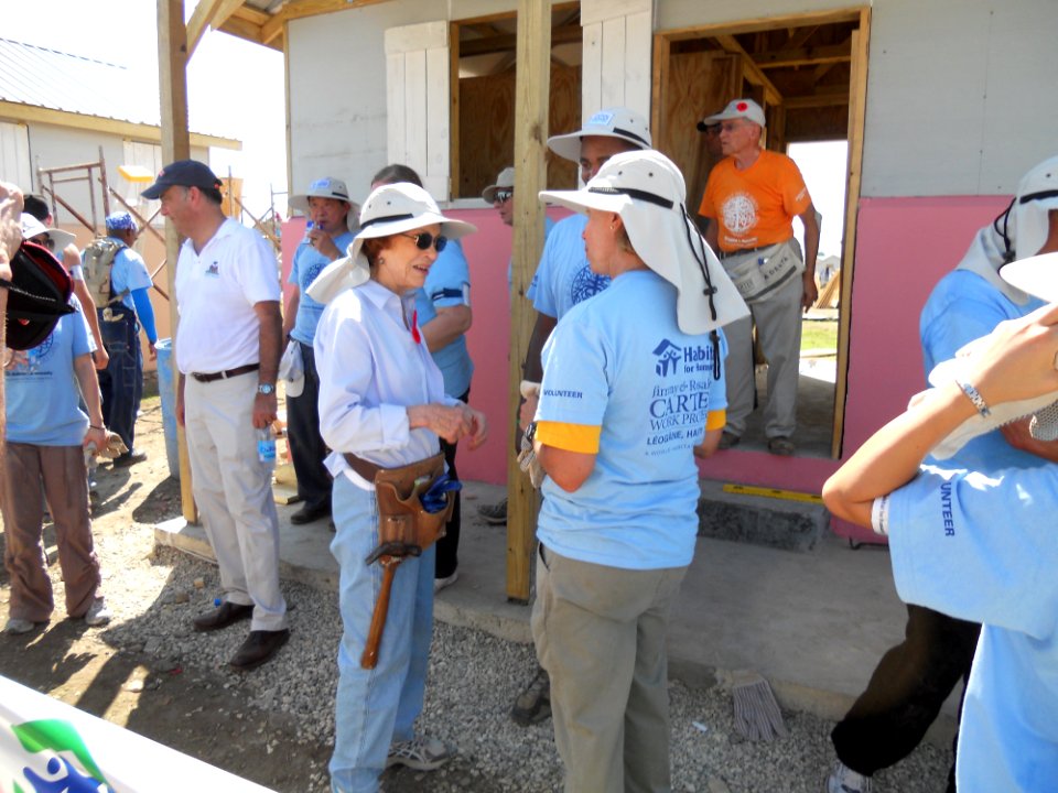 US Navy 111111-N-PA772-002 Habitat for Humanity project in Haiti during Veteran's Day