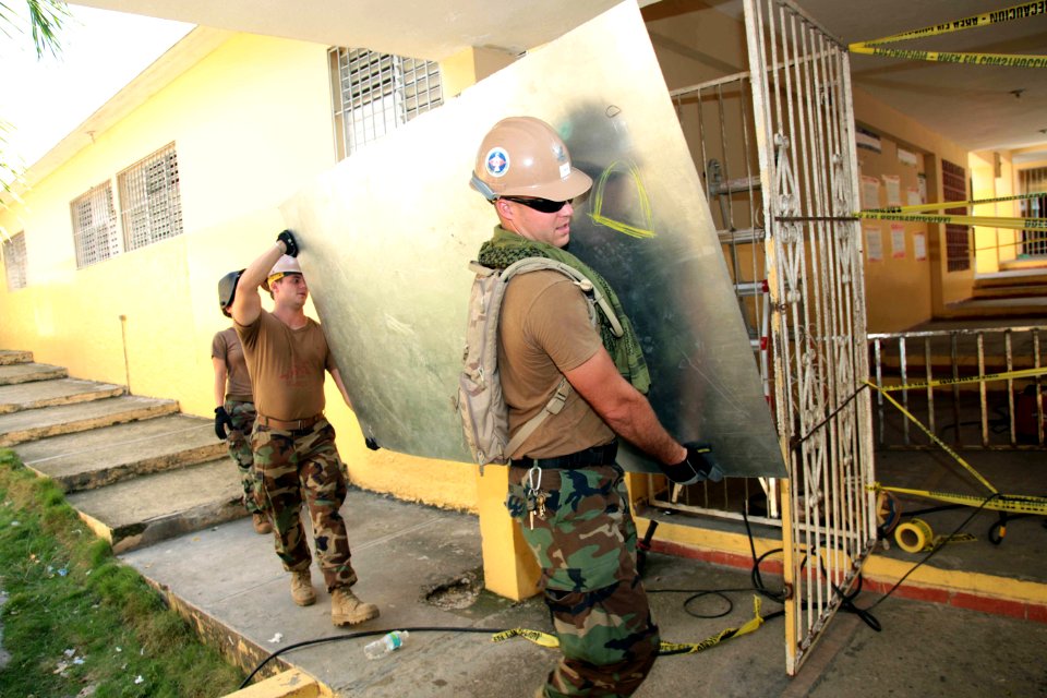 US Navy 111115-A-TF780-005 Seabees assigned to Naval Mobile Construction Battalion (NMCB) 23 embarked aboard High Speed Vessel (HSV 2) Swift, carry