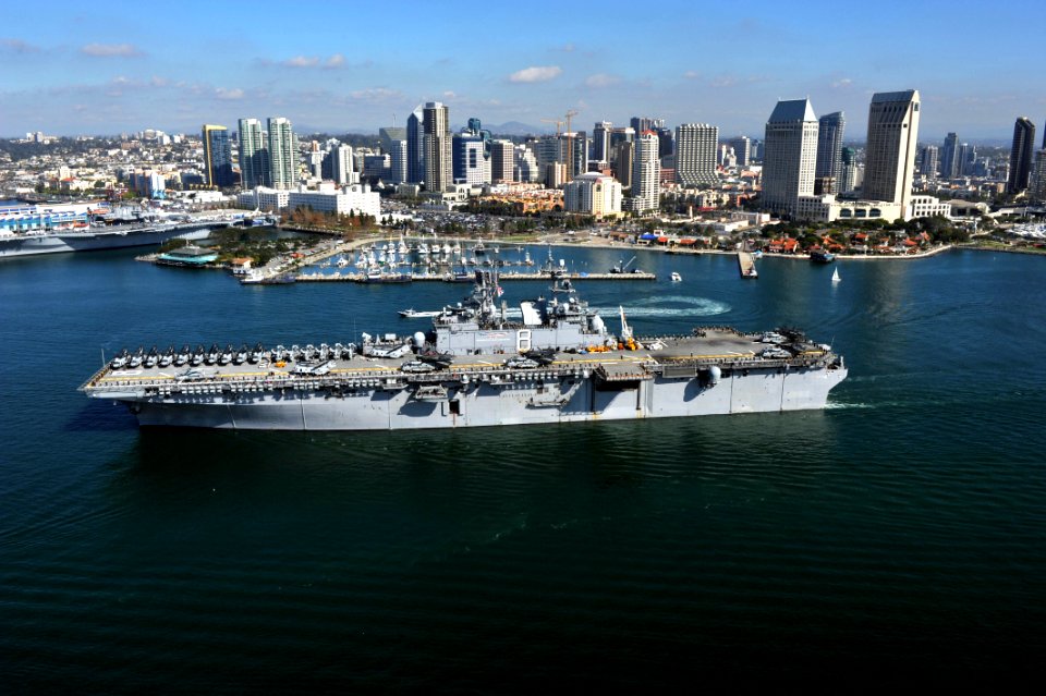 US Navy 111114-N-KD852-121 The amphibious assault ship USS Makin Island (LHD 8) departs Naval Base San Diego on its first operational deployment to