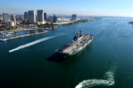 US Navy 111114-N-KD852-127 The amphibious assault ship USS Makin Island (LHD 8) departs Naval Base San Diego on its first operational deployment to