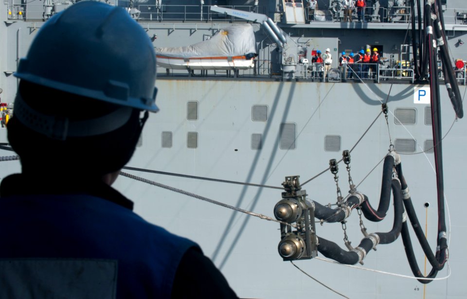 US Navy 111115-N-PB383-197 A double-probe fuel line approaches a refueling station aboard the San Antonio-class amphibious transport dock ship USS