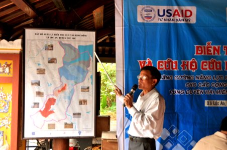 USAID and Save the Children support community evacuation drill and emergency preparedness in central Vietnam (8244704906)