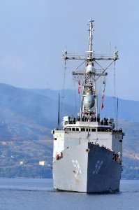 US Navy 111123-N-MO201-057 The guided-missile frigate USS Samuel B. Roberts (FFG 58) arrives for a routine port visit to Crete