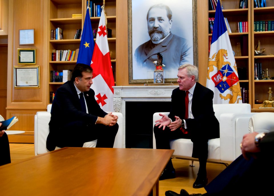 US Navy 111119-N-AC887-005 Secretary of the Navy (SECNAV) the Honorable Ray Mabus meets with Georgian President Mikheil Saakashvili in Tbilisi, Geo