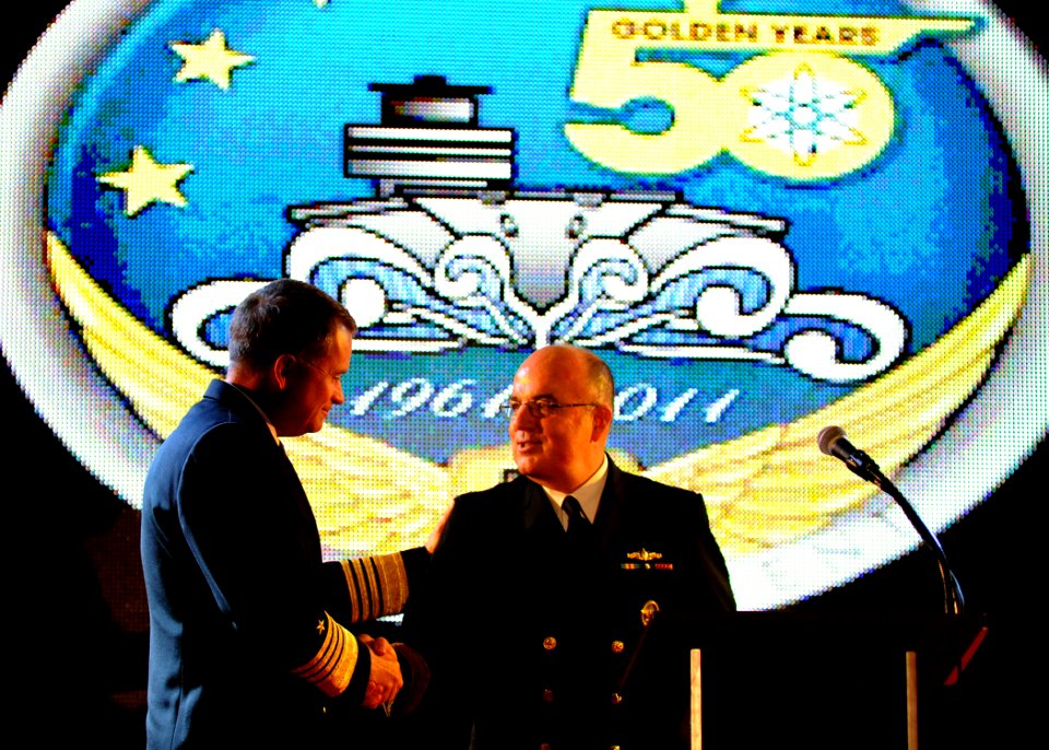 US Navy 111128-N-NY820-082 Adm. James A. Winnefeld, Jr. s welcomed to the stage by Adm. John C. Harvey, Jr