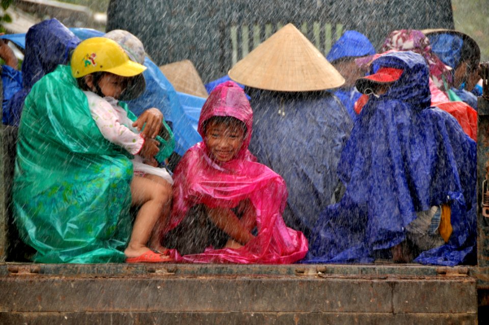 USAID and Save the Children support community evacuation drill and emergency preparedness in central Vietnam (8244677424)