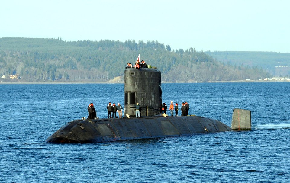 US Navy 111212-N-GU530-103 The Royal Canadian Navy long-range patrol submarine HMCS Victoria (SSK 876) arrives at Naval Base Kitsap-Bangor for a po