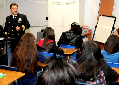 US Navy 111215-N-DI719-010 A CO speaks during the Granger Junior High School Career Fair