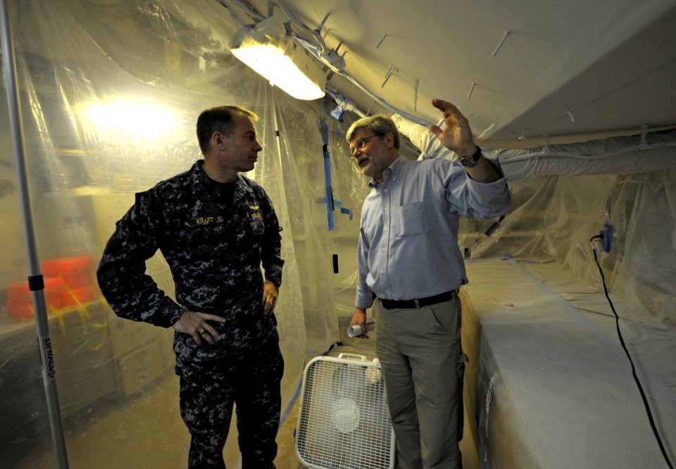 US Navy 120202-N-PO203-081 Office of Naval Research works on Noise-Induced Hearing Loss program