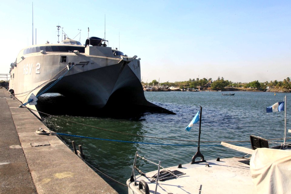 US Navy 120103-A-IP644-069 High Speed Vessel (HSV 2) Swift is pierside in Puerto Quetzal