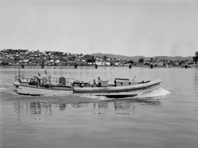 US Navy 42ft Aircraft Refueling Boat off Mare Island Naval Shipyard in 1956