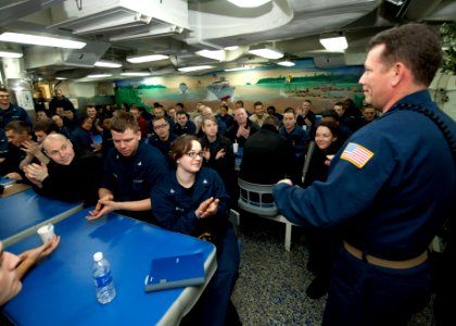 US Navy 120113-N-NL401-032 CMC addresses junior Sailors