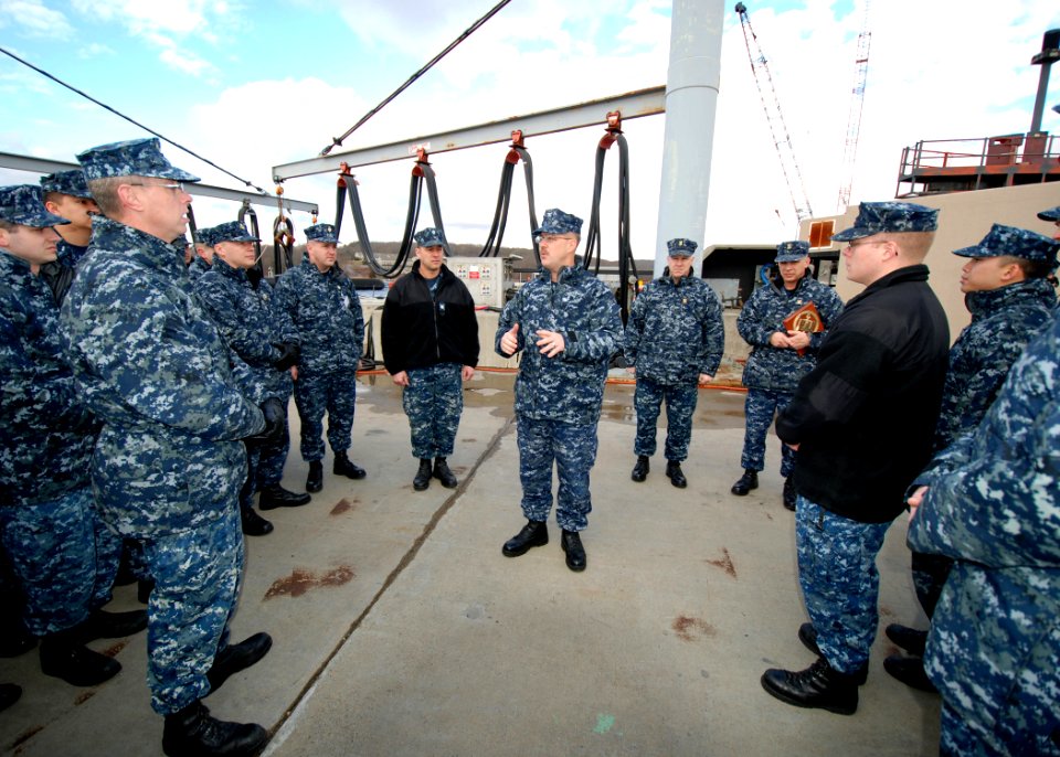 US Navy 120113-N-AW342-005 Capt. Michael Holland, commodore of Submarine Squadron (SUBRON) 2, speaks to Sailors assigned to the Los Angeles-class a
