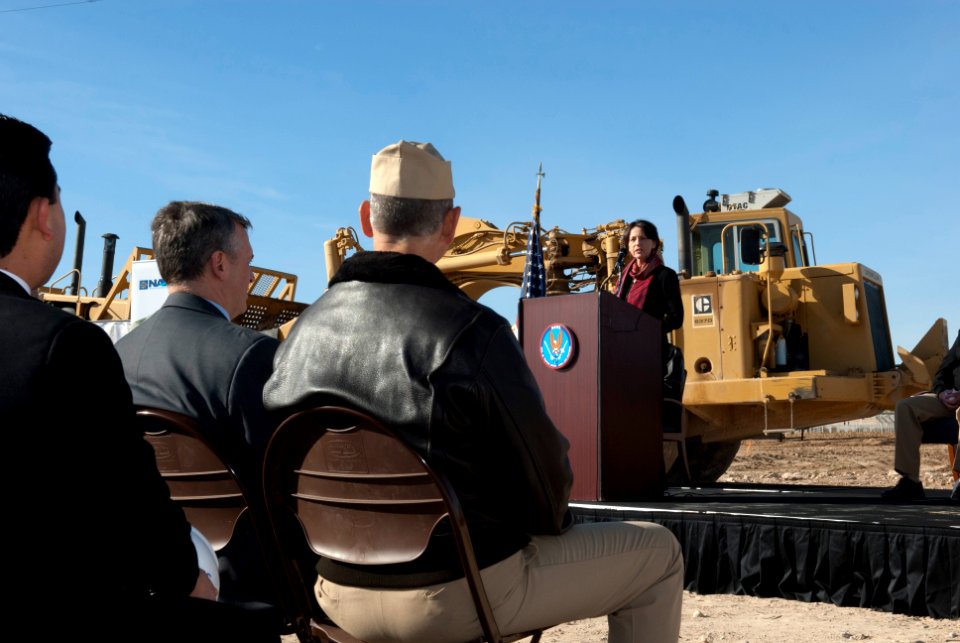 US Navy 120118-N-SG869-022 Jackalyne Pfannenstiel, Assistant Secretary of the Navy for Energy, Installations and Environment, speaks at the groundb