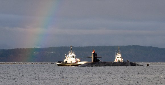 US Navy 120121-N-GU530-007 A rainbow appears off the bow of the Ohio-class ballistic-missile submarine USS Henry M. Jackson (SSBN 730) as it return