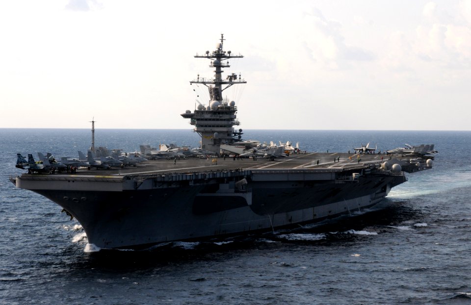 US Navy 120120-N-GZ832-328 The Nimitz-class aircraft carrier USS Carl Vinson (CVN 70) is underway in the Arabian Sea