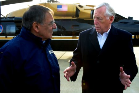 US Navy 120120-D-BW835-002 Secretary of Defense Leon E. Panetta is greeted by Congressman Steny Hoyer (D-Md) upon his arrival at Naval Air Station