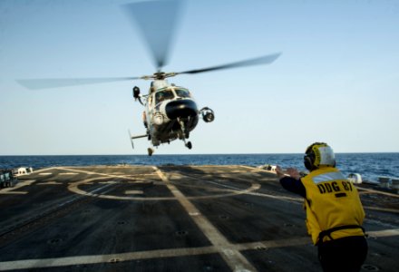 US, China conduct counter piracy exercise 130824-N-OM642-460
